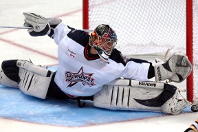 星空娱乐官网首页-CBA球员赛后主动加练展现职业精神赢得教练一致好评，cba训练篮球