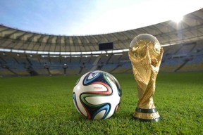 星空娱乐中国官网-球员在赛后社媒直播与球迷互动引发热议，球员专访