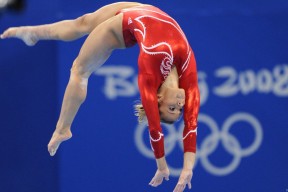 星空·体育app下载-2026世界杯：各国足球队集训营紧锣密鼓，为比赛冲刺，足球俱乐部世界杯